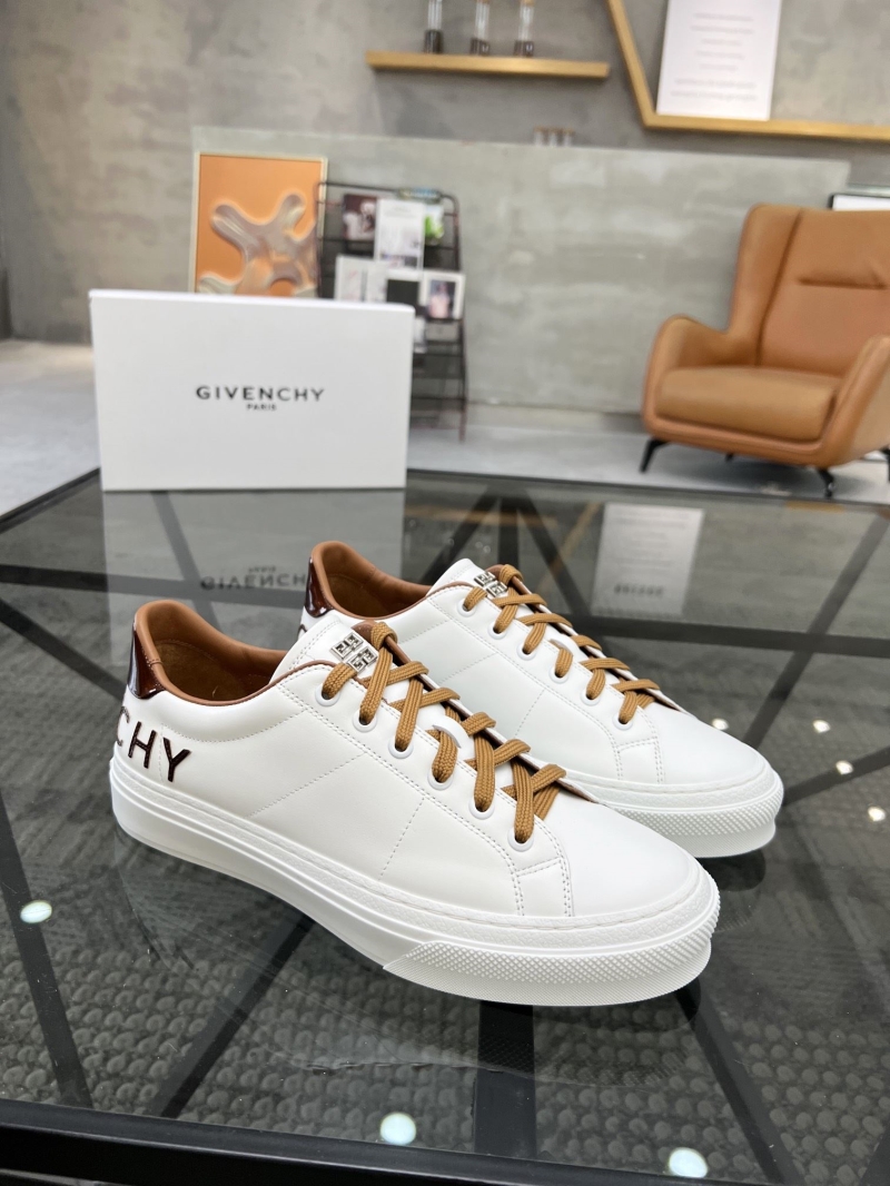 Givenchy Sneakers